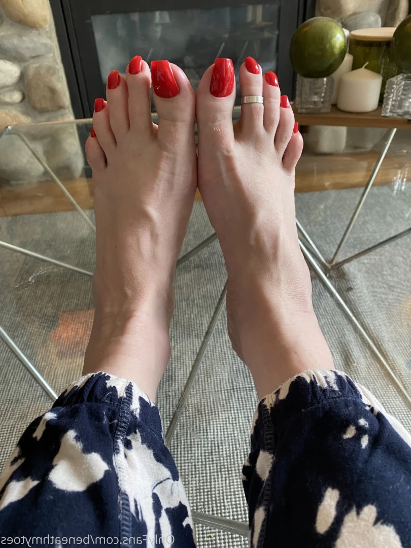 beneathmytoes Onlyfans leaked photo 7426818 on Hotleaks.tv