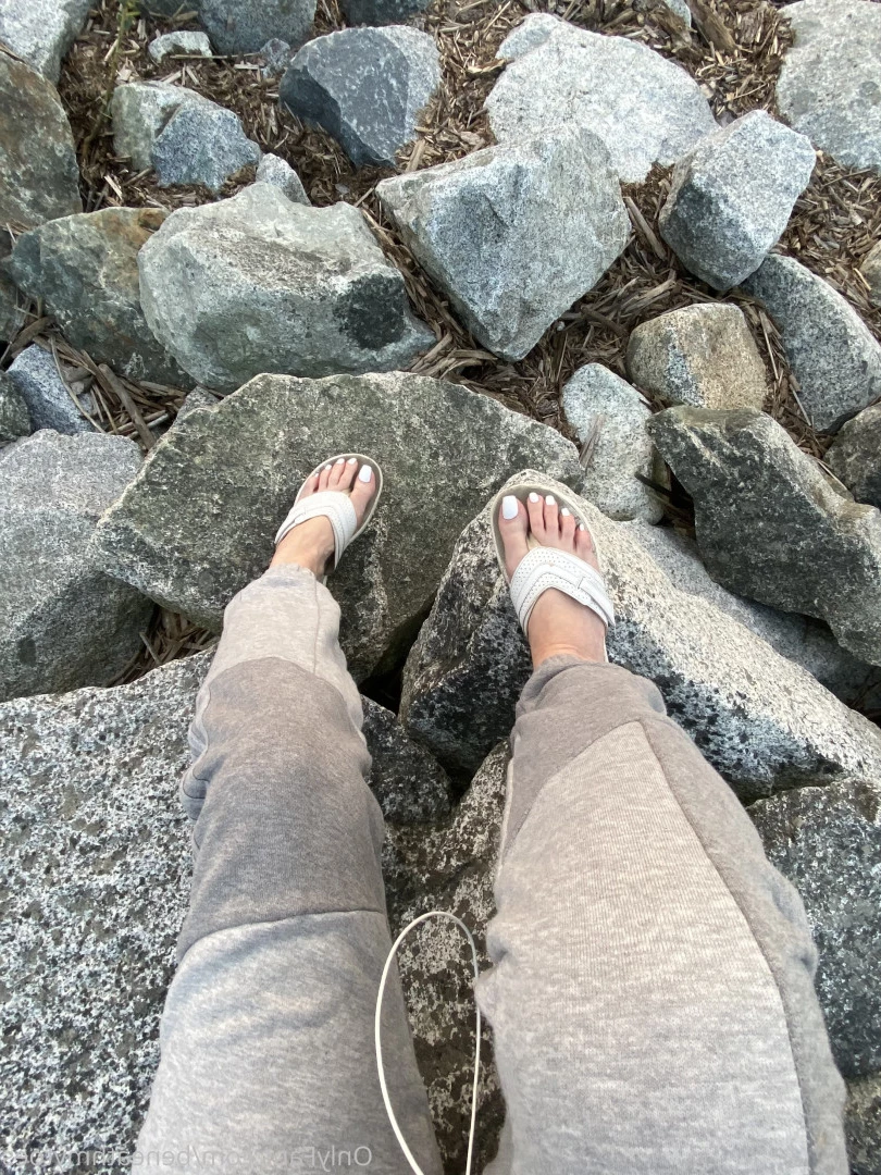 beneathmytoes Onlyfans leaked photo 7427379 on Hotleaks.tv