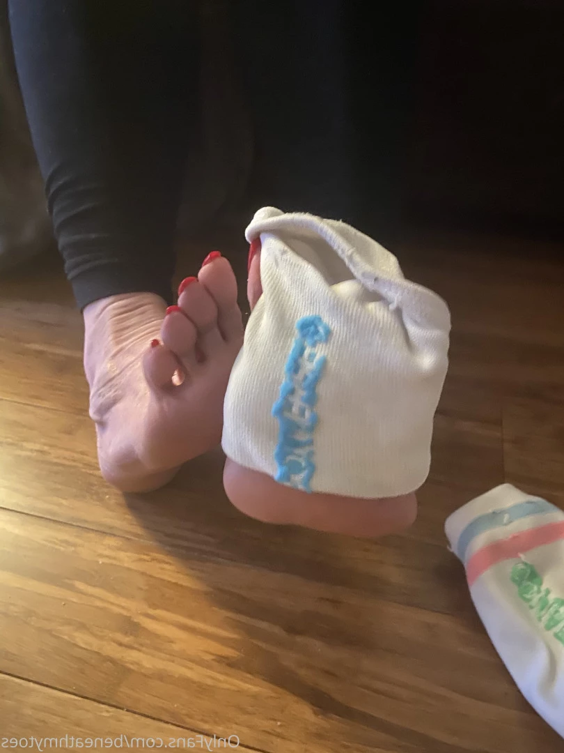 beneathmytoes Onlyfans leaked photo 7430414 on Hotleaks.tv