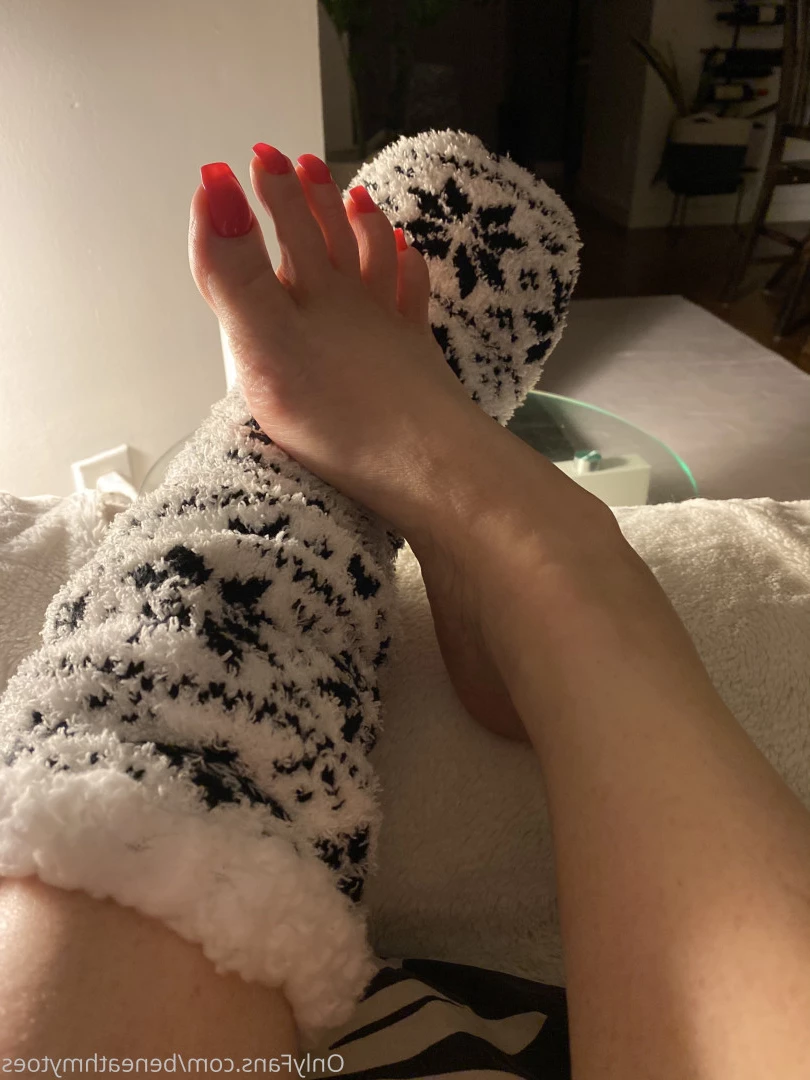 beneathmytoes Onlyfans leaked photo 7430449 on Hotleaks.tv
