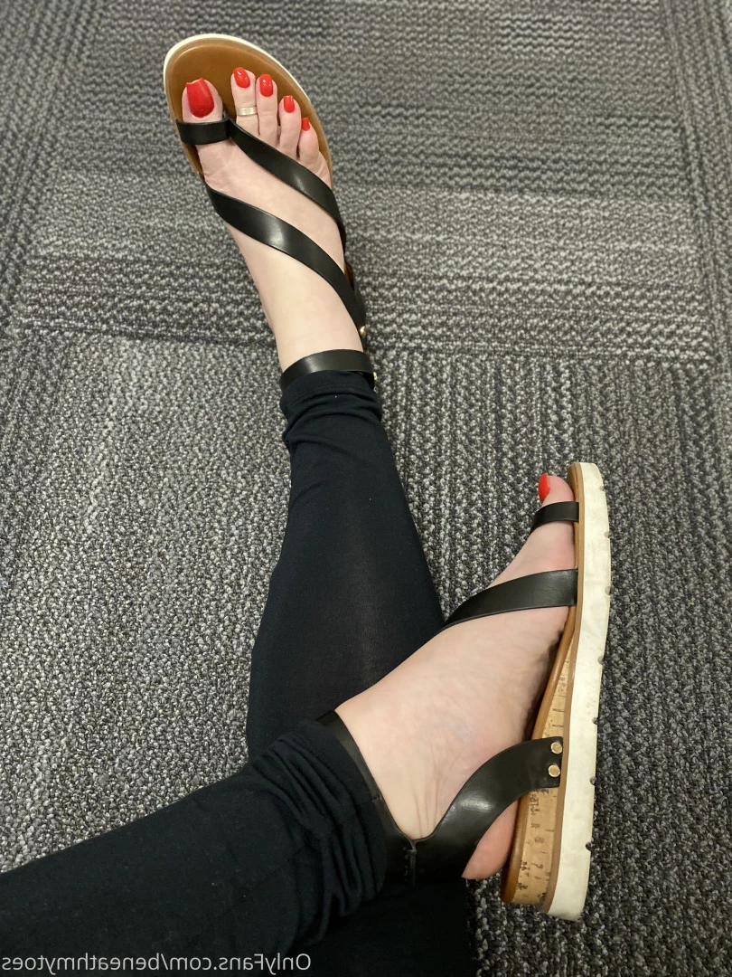 beneathmytoes Onlyfans leaked photo 7430746 on Hotleaks.tv