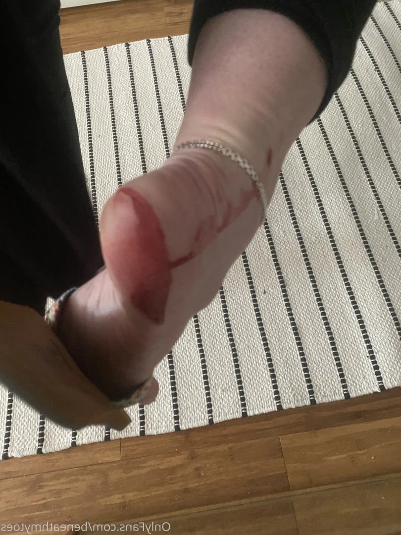 beneathmytoes Onlyfans leaked photo 7431450 on Hotleaks.tv