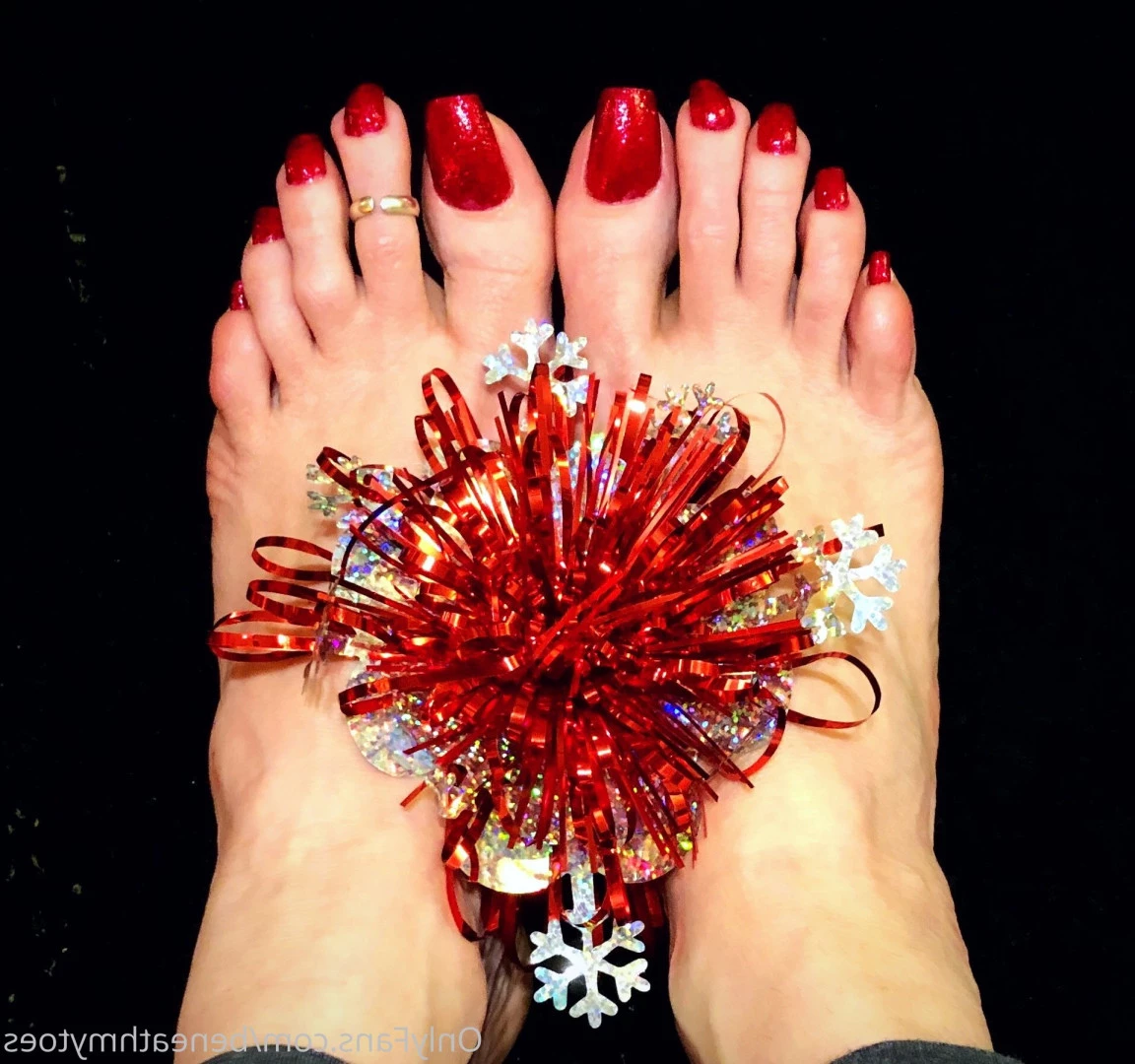 beneathmytoes Onlyfans leaked photo 7431506 on Hotleaks.tv
