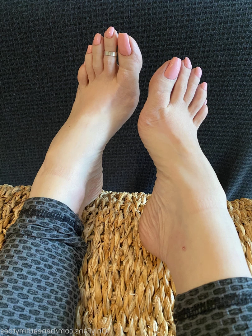 beneathmytoes Onlyfans leaked photo 7432673 on Hotleaks.tv