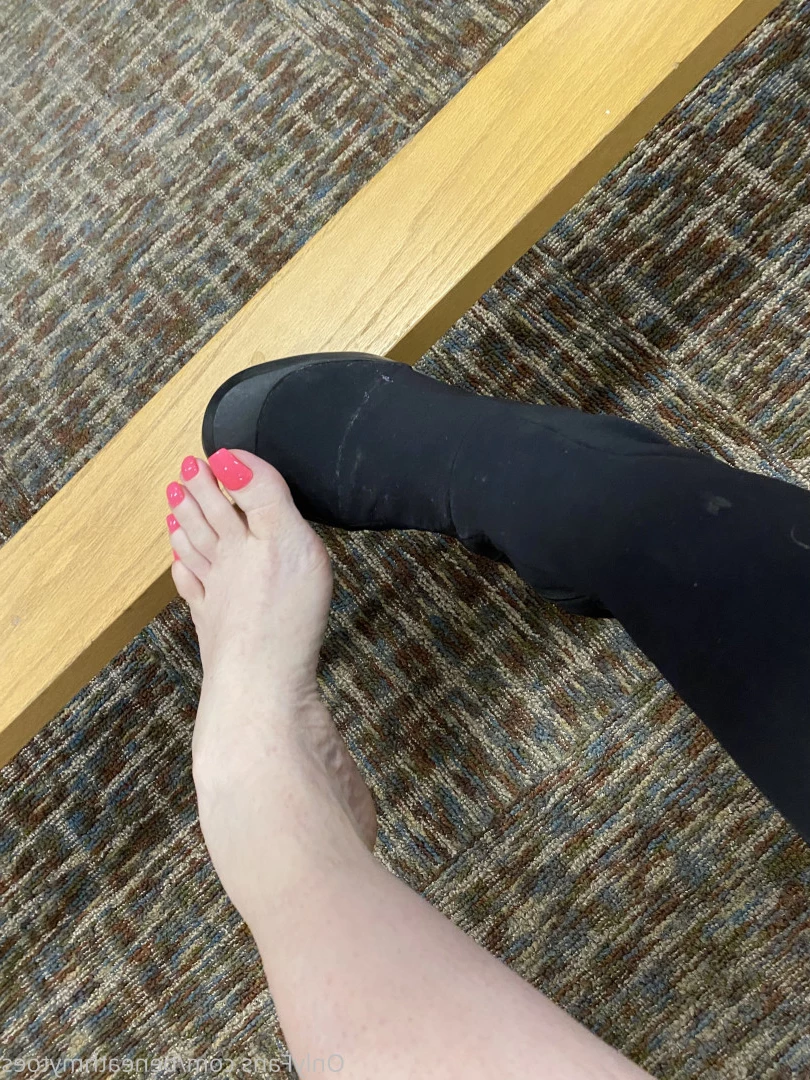 beneathmytoes Onlyfans leaked photo 7433632 on Hotleaks.tv
