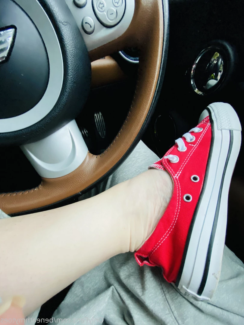 beneathmytoes Onlyfans leaked photo 7433667 on Hotleaks.tv