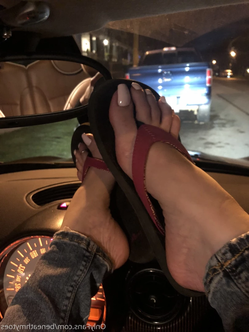 beneathmytoes Onlyfans leaked photo 7434588 on Hotleaks.tv