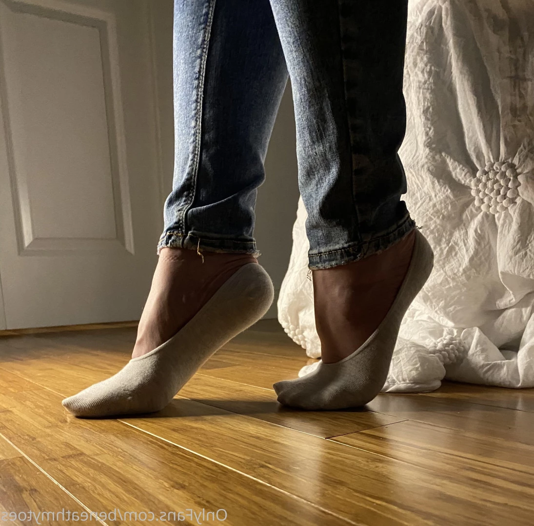 beneathmytoes Onlyfans leaked photo 7434643 on Hotleaks.tv