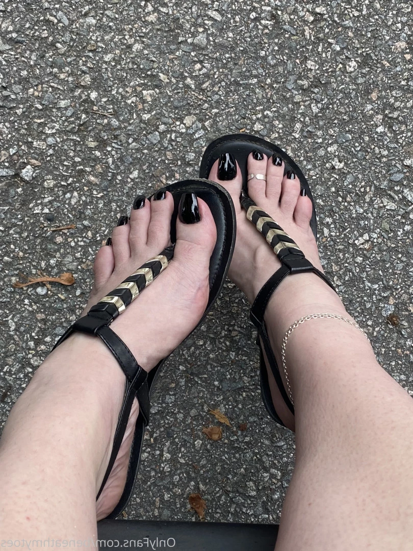 beneathmytoes Onlyfans leaked photo 7435565 on Hotleaks.tv