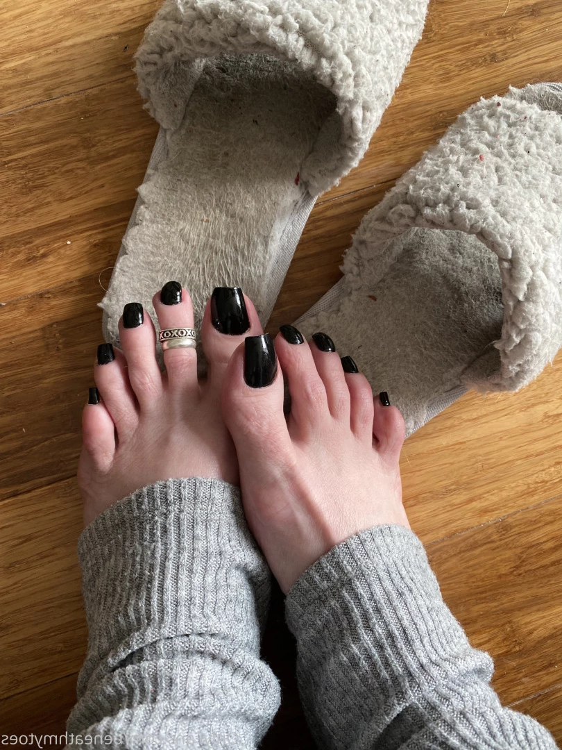 beneathmytoes Onlyfans leaked photo 7436452 on Hotleaks.tv