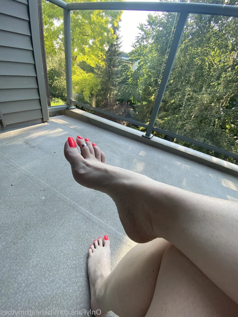 beneathmytoes Onlyfans leaked photo 7437831 on Hotleaks.tv
