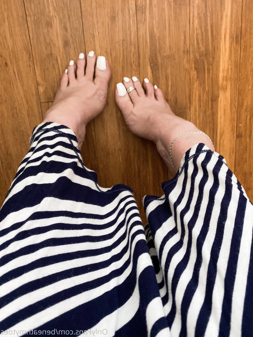 beneathmytoes Onlyfans leaked photo 7438828 on Hotleaks.tv