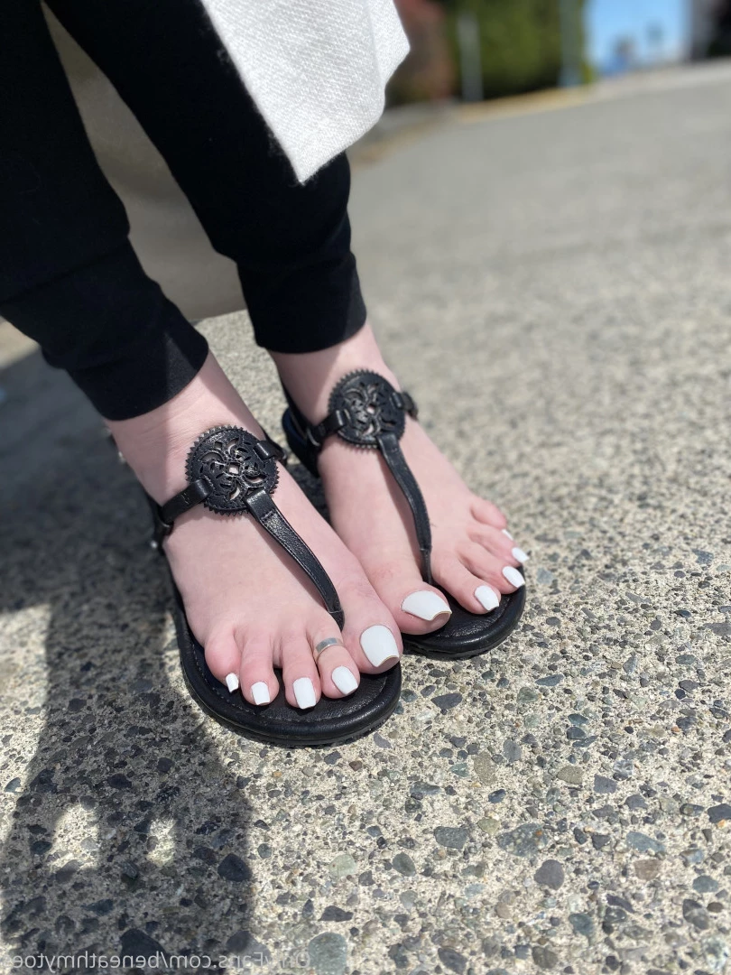 beneathmytoes Onlyfans leaked photo 7439756 on Hotleaks.tv