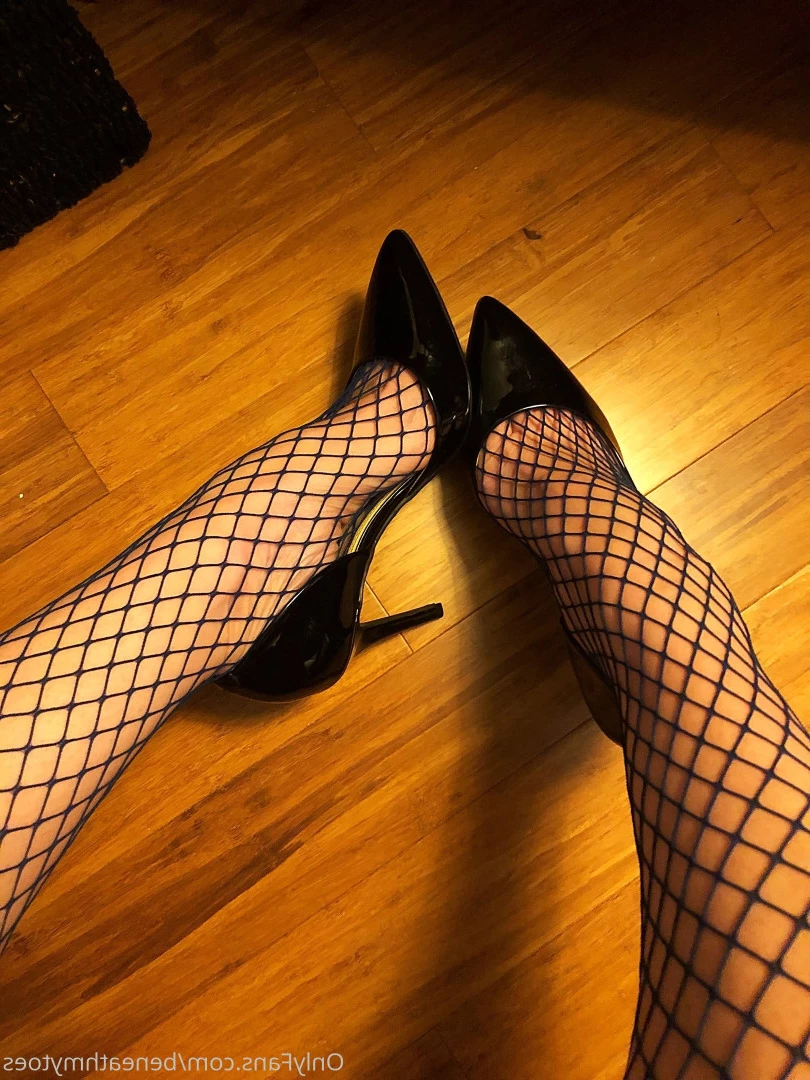 beneathmytoes Onlyfans leaked photo 7440543 on Hotleaks.tv