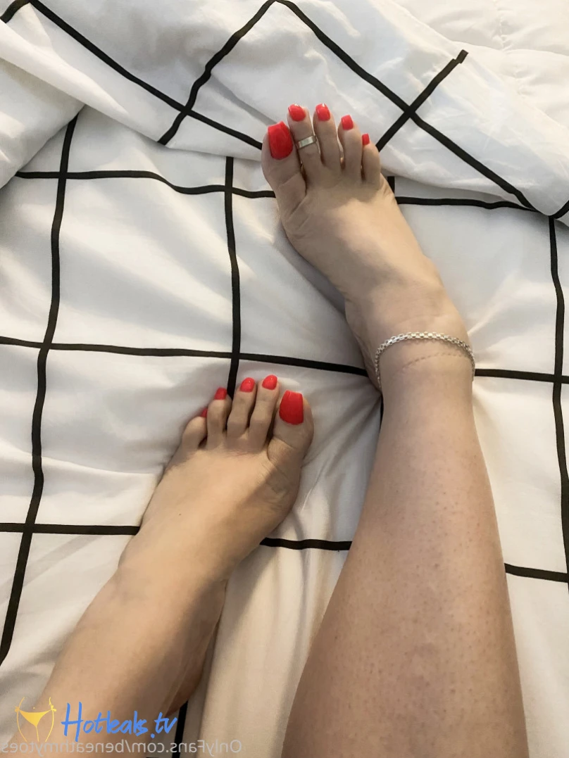 beneathmytoes Onlyfans leaked photo 7440724 on Hotleaks.tv