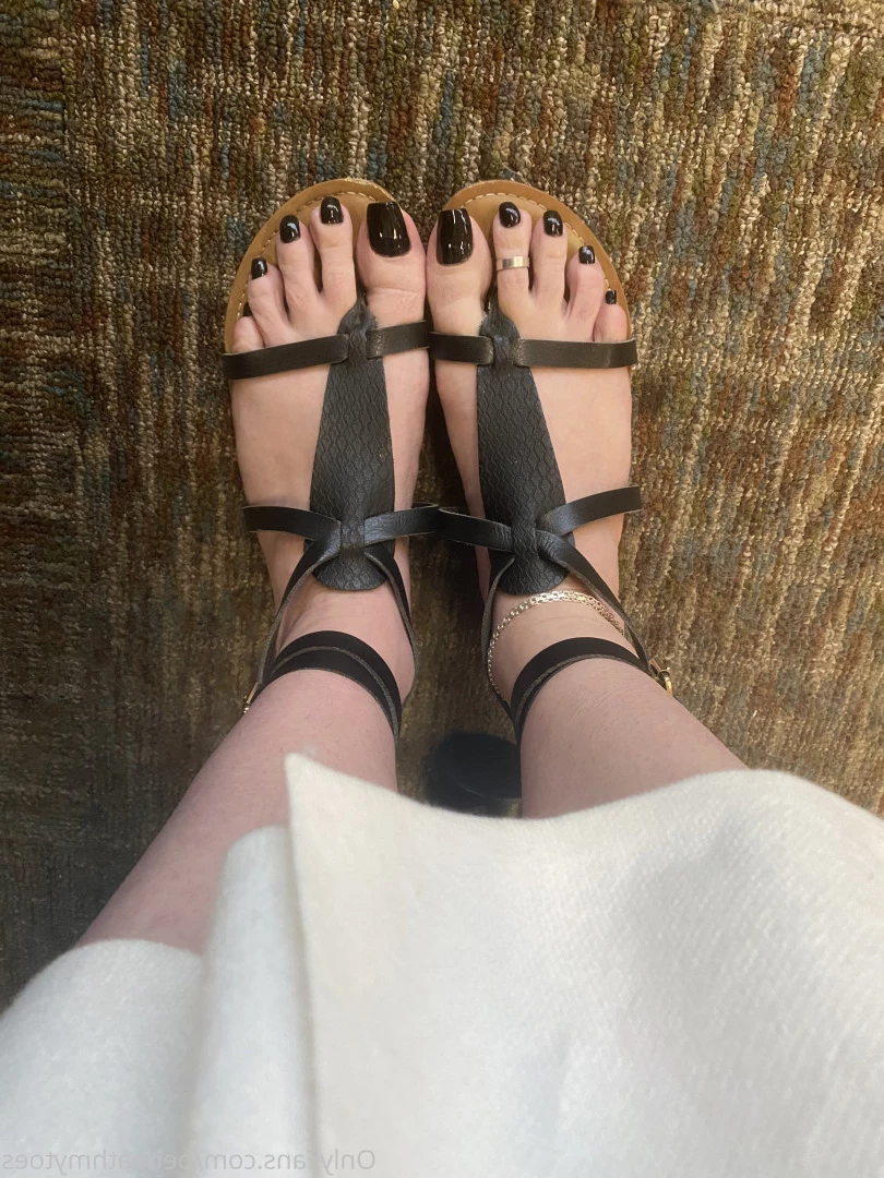 beneathmytoes Onlyfans leaked photo 7442602 on Hotleaks.tv