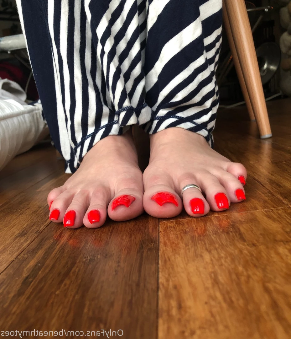 beneathmytoes Onlyfans leaked photo 7442723 on Hotleaks.tv