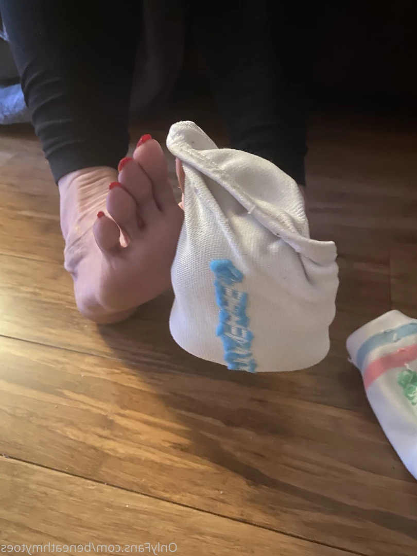beneathmytoes Onlyfans leaked photo 7442825 on Hotleaks.tv