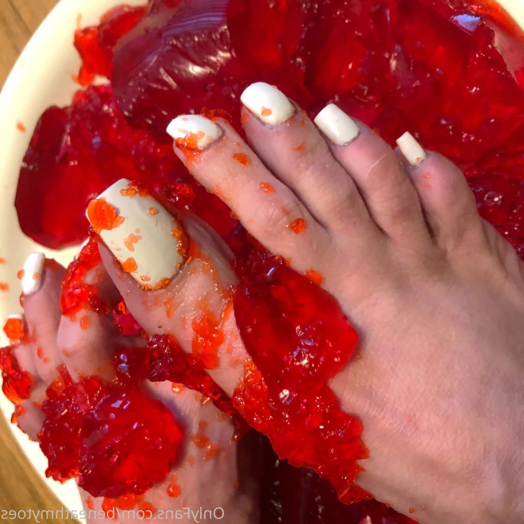 beneathmytoes Onlyfans leaked photo 7442876 on Hotleaks.tv