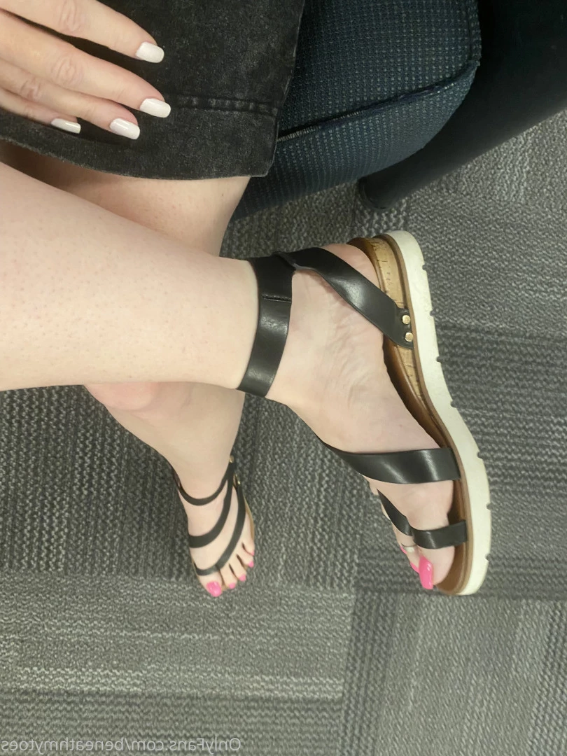 beneathmytoes Onlyfans leaked photo 7442976 on Hotleaks.tv