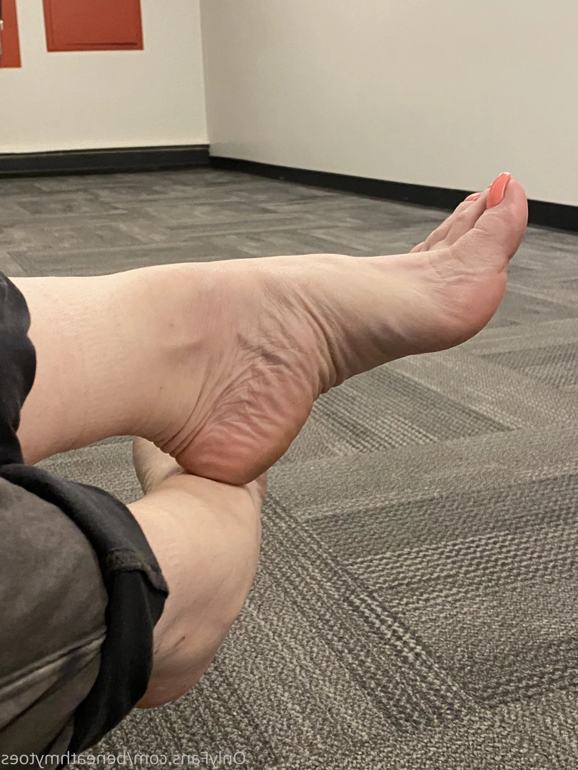 beneathmytoes Onlyfans leaked photo 7444437 on Hotleaks.tv