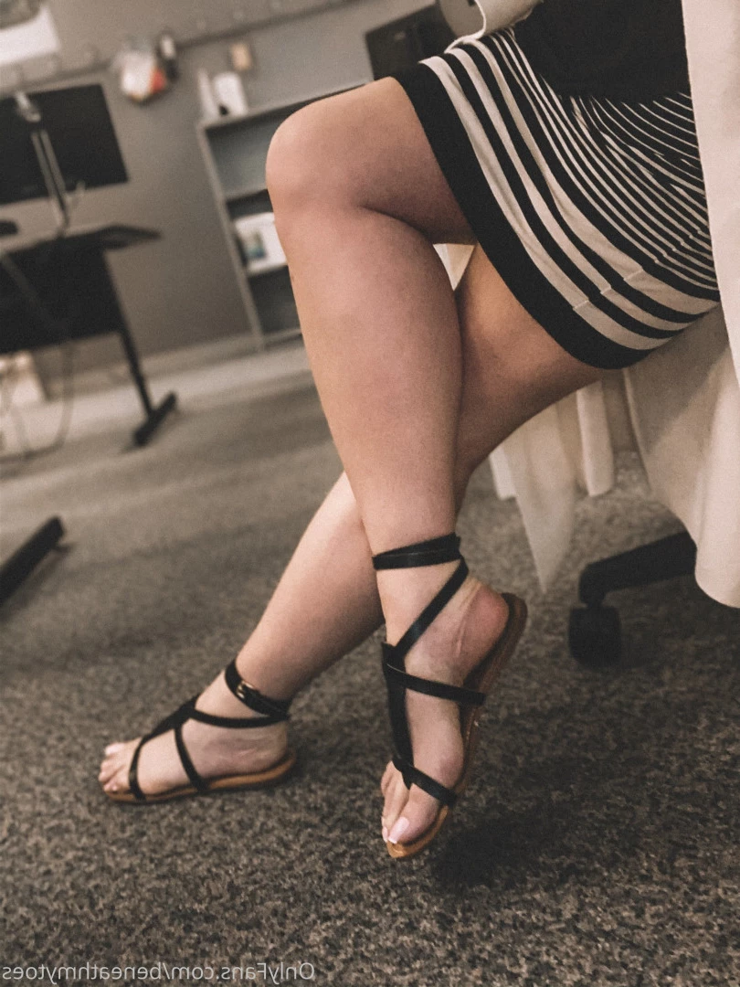 beneathmytoes Onlyfans leaked photo 7446078 on Hotleaks.tv
