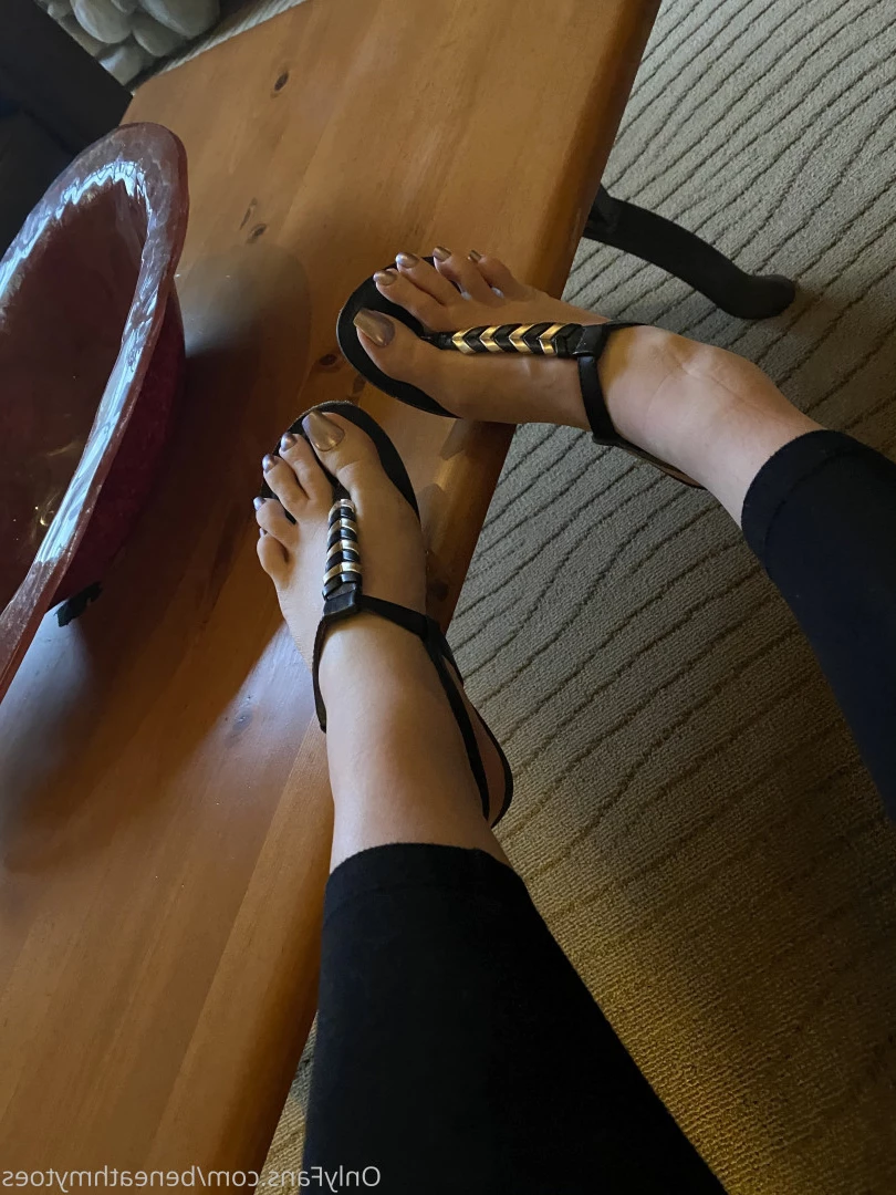 beneathmytoes Onlyfans leaked photo 7446173 on Hotleaks.tv
