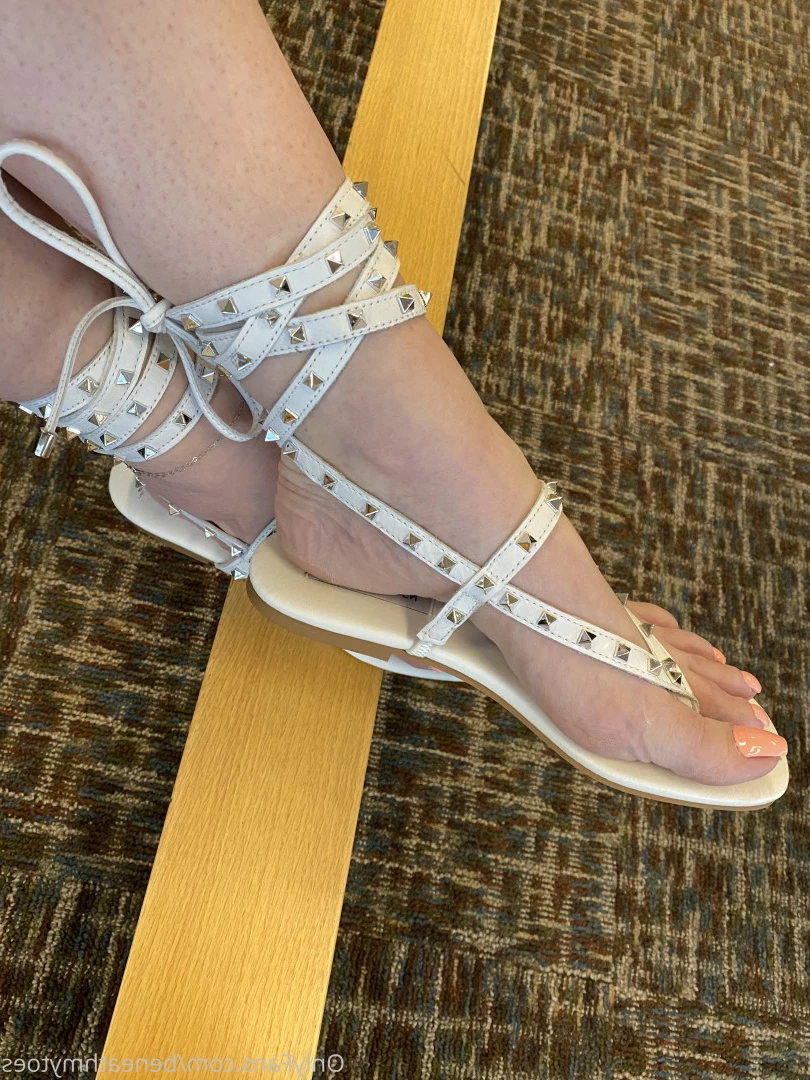 beneathmytoes Onlyfans leaked photo 7446788 on Hotleaks.tv