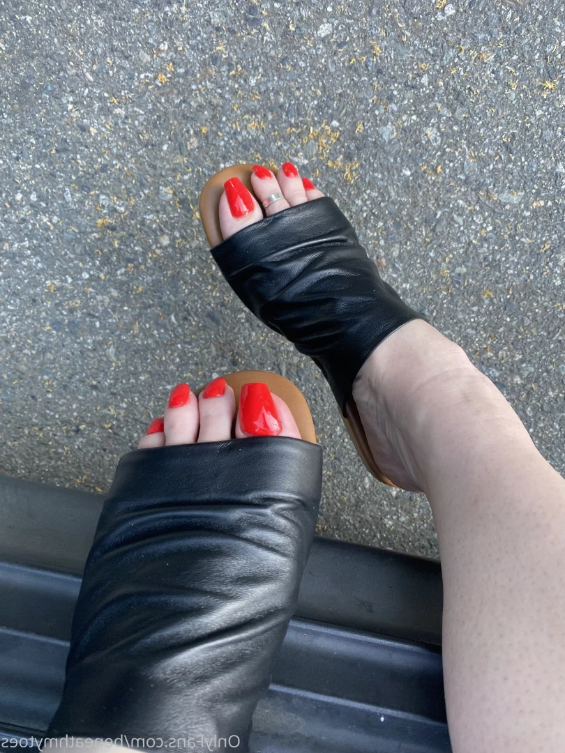 beneathmytoes Onlyfans leaked photo 7447105 on Hotleaks.tv