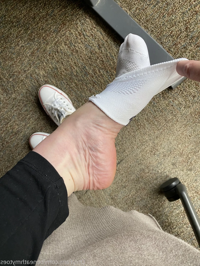 beneathmytoes Onlyfans leaked photo 7448335 on Hotleaks.tv