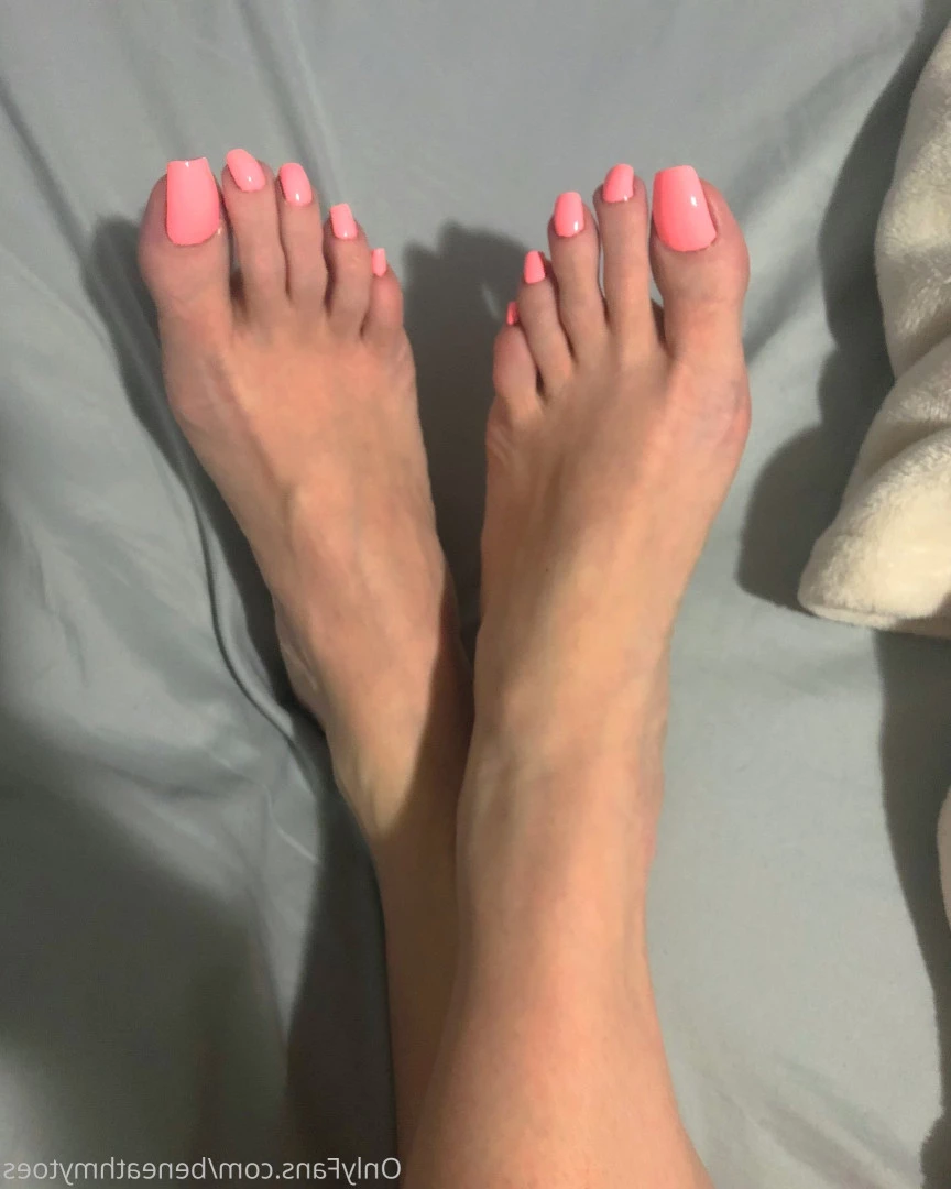beneathmytoes Onlyfans leaked photo 7448595 on Hotleaks.tv