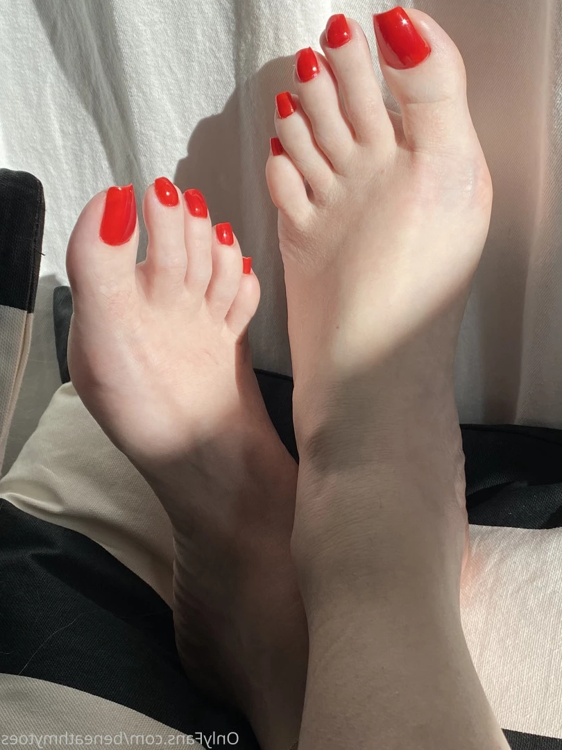 beneathmytoes Onlyfans leaked photo 7449457 on Hotleaks.tv