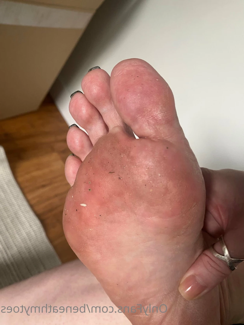 beneathmytoes Onlyfans leaked photo 7450129 on Hotleaks.tv