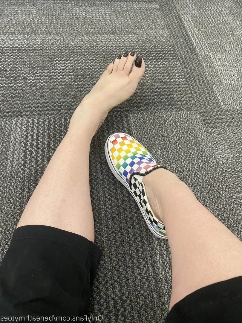 beneathmytoes Onlyfans leaked photo 7451347 on Hotleaks.tv