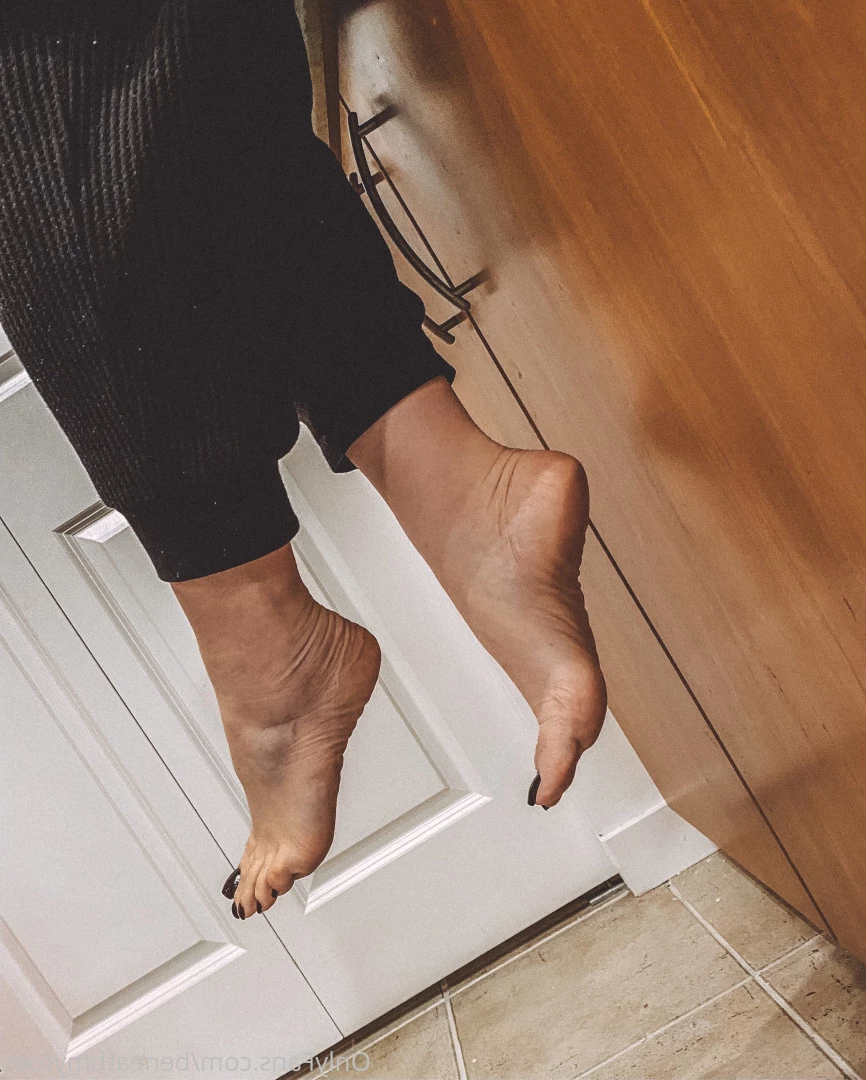 beneathmytoes Onlyfans leaked photo 7452125 on Hotleaks.tv