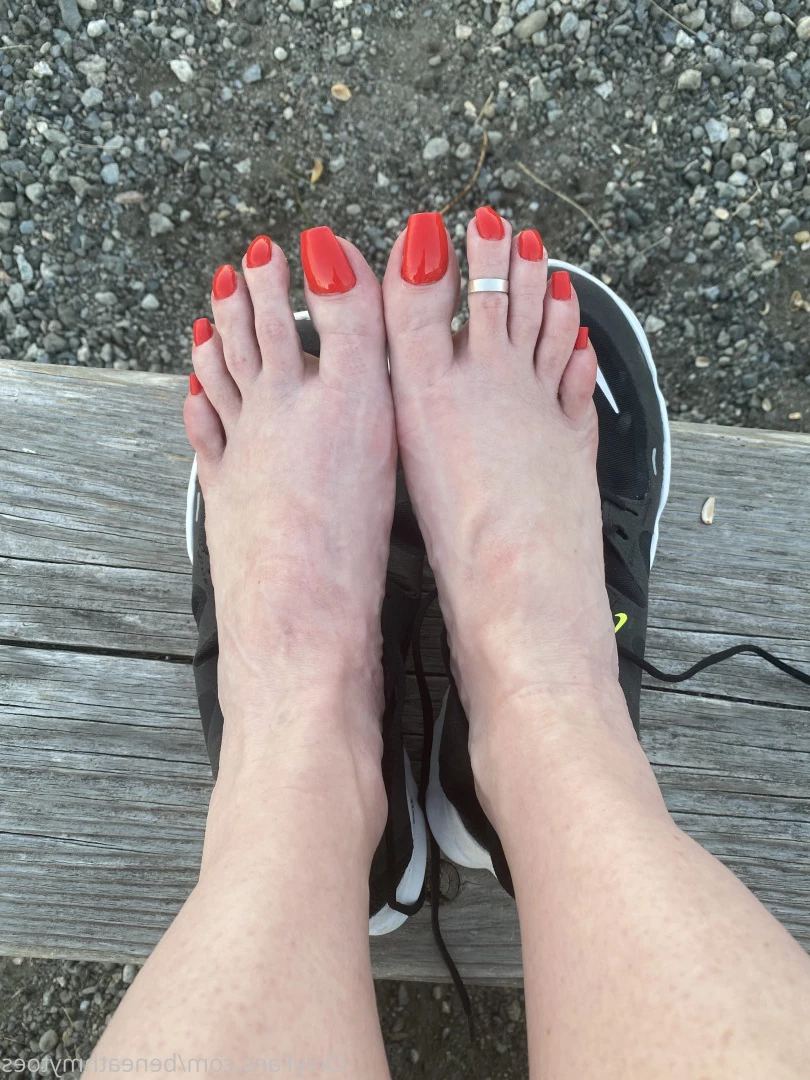beneathmytoes Onlyfans leaked photo 7452404 on Hotleaks.tv