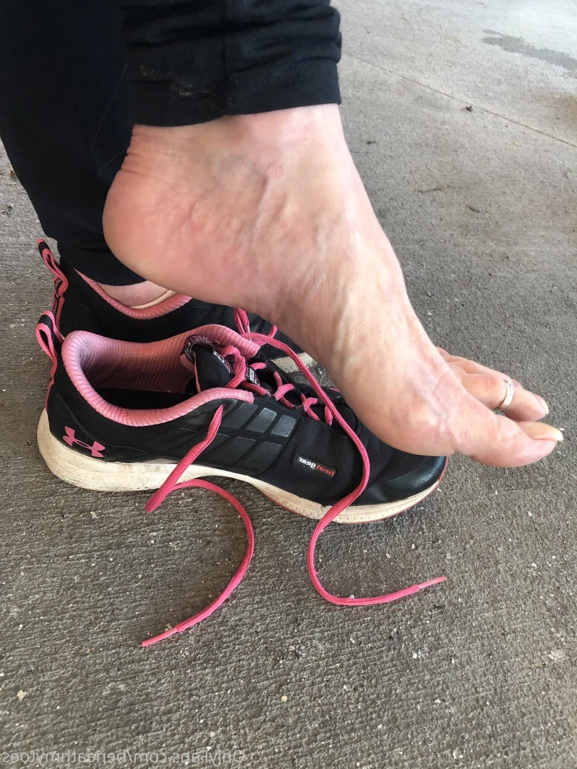 beneathmytoes Onlyfans leaked photo 7453841 on Hotleaks.tv
