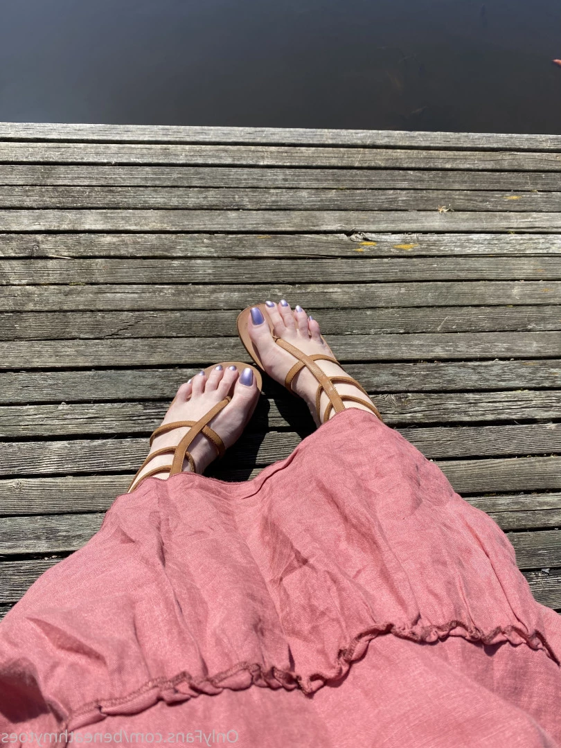 beneathmytoes Onlyfans leaked photo 7454060 on Hotleaks.tv
