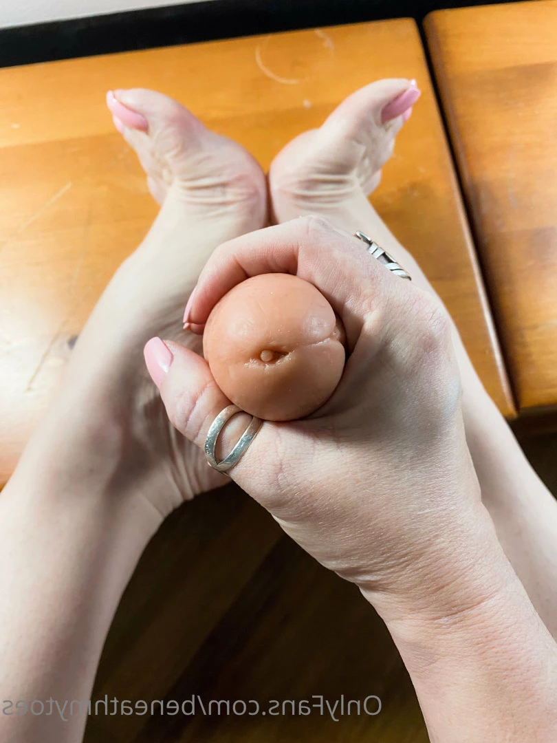 beneathmytoes Onlyfans leaked photo 7454638 on Hotleaks.tv