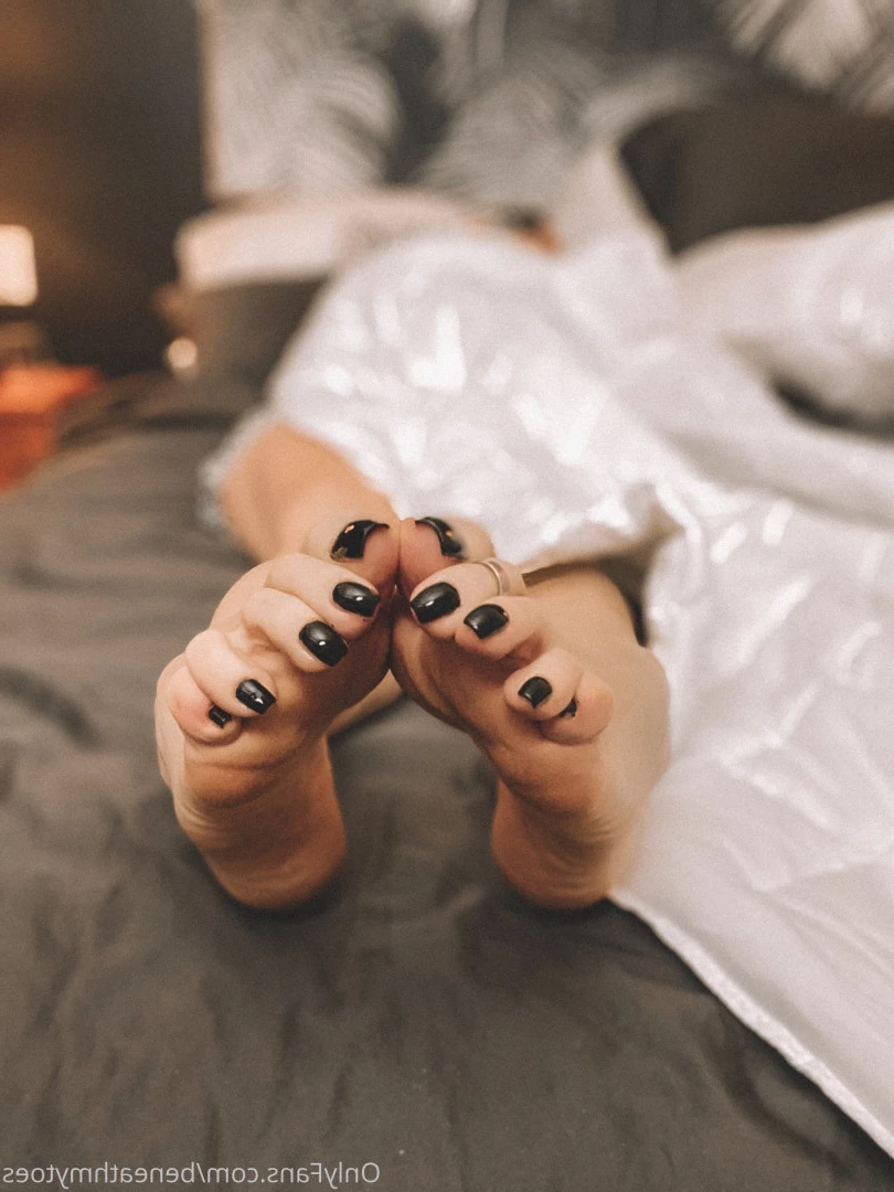 beneathmytoes Onlyfans leaked photo 7455704 on Hotleaks.tv