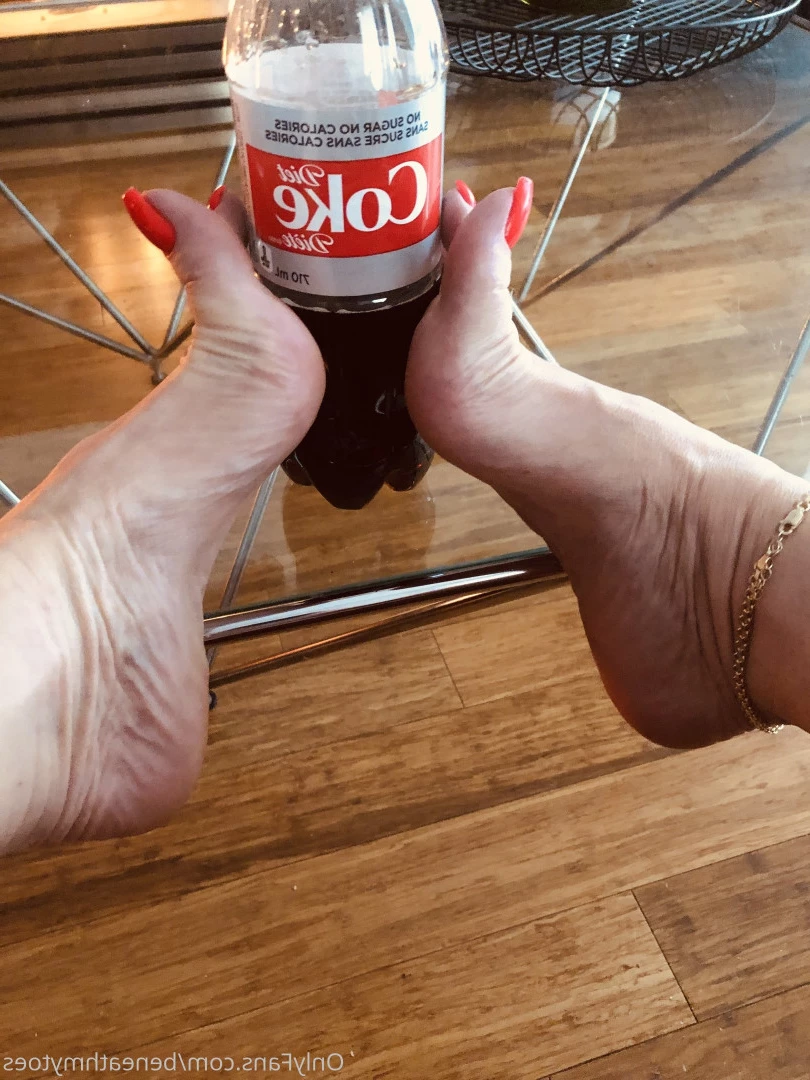beneathmytoes Onlyfans leaked photo 7455929 on Hotleaks.tv