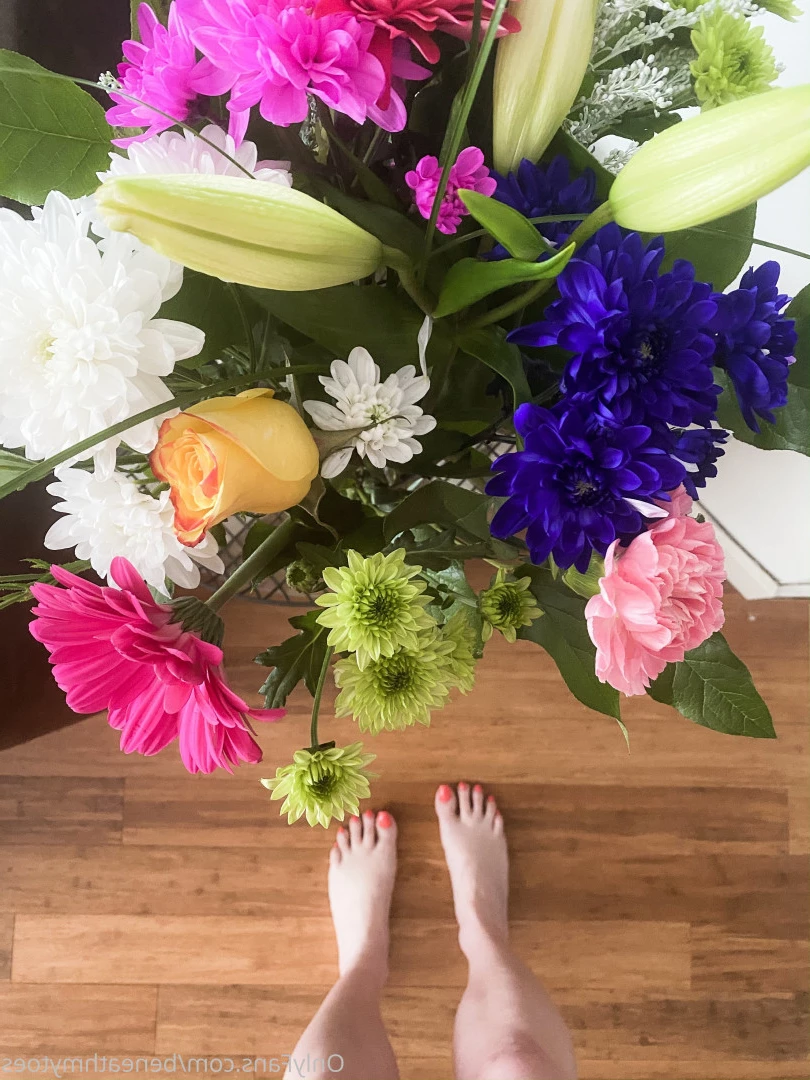 beneathmytoes Onlyfans leaked photo 7456772 on Hotleaks.tv