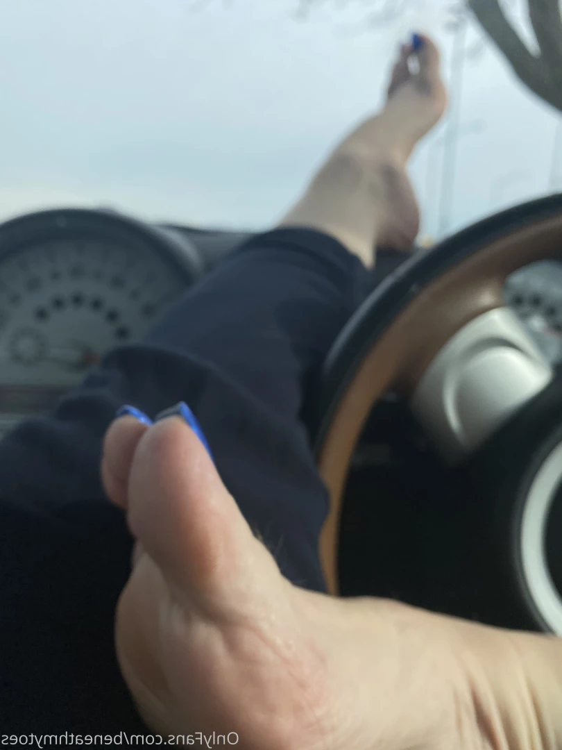 beneathmytoes Onlyfans leaked photo 7457589 on Hotleaks.tv