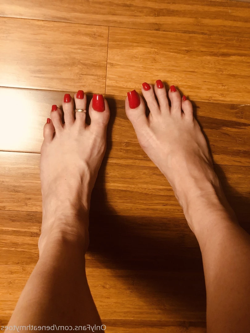 beneathmytoes Onlyfans leaked photo 7457684 on Hotleaks.tv