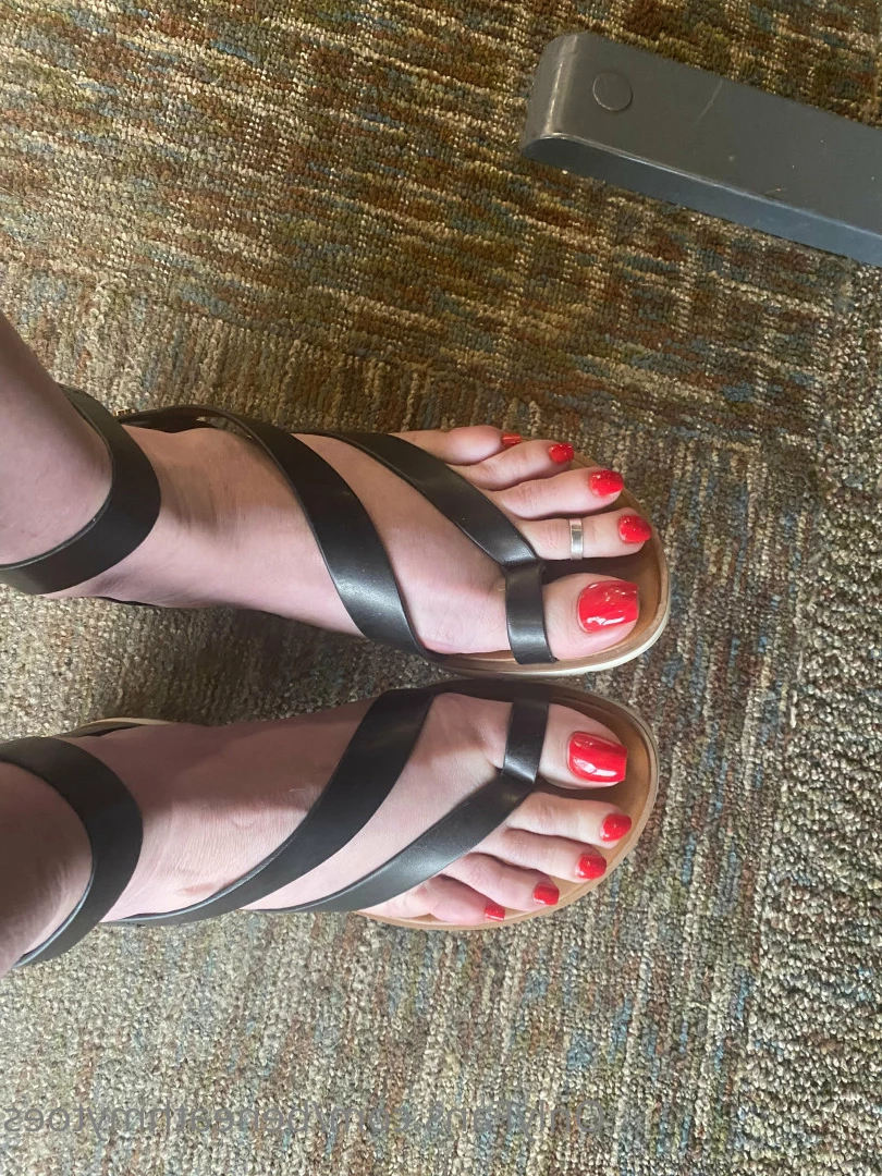 beneathmytoes Onlyfans leaked photo 7459840 on Hotleaks.tv