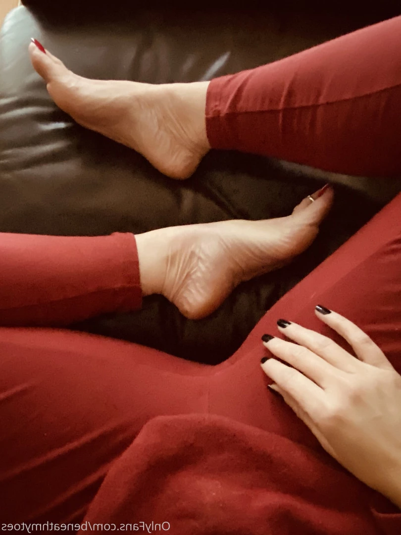 beneathmytoes Onlyfans leaked photo 7461165 on Hotleaks.tv