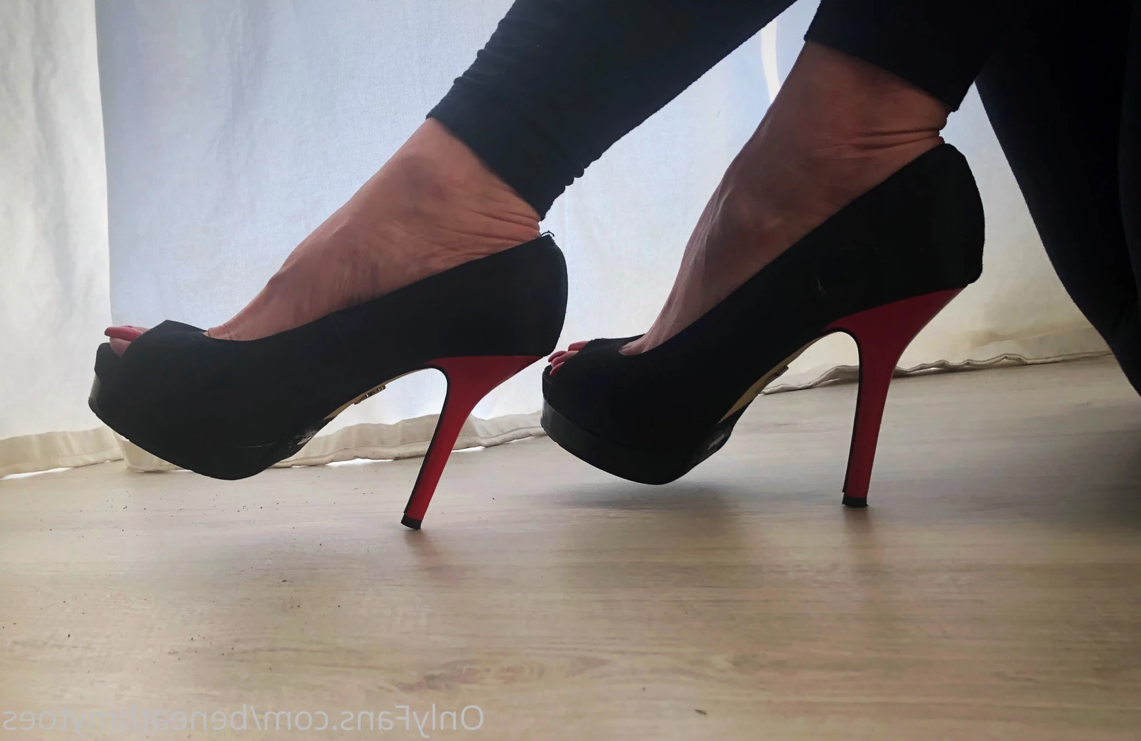 beneathmytoes Onlyfans leaked photo 7464870 on Hotleaks.tv