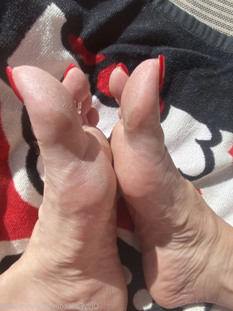 beneathmytoes Onlyfans leaked photo 7465183 on Hotleaks.tv