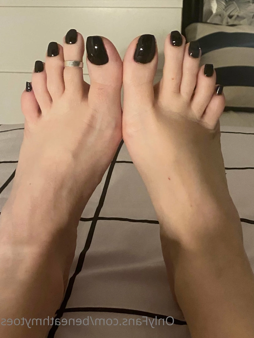 beneathmytoes Onlyfans leaked photo 7465672 on Hotleaks.tv