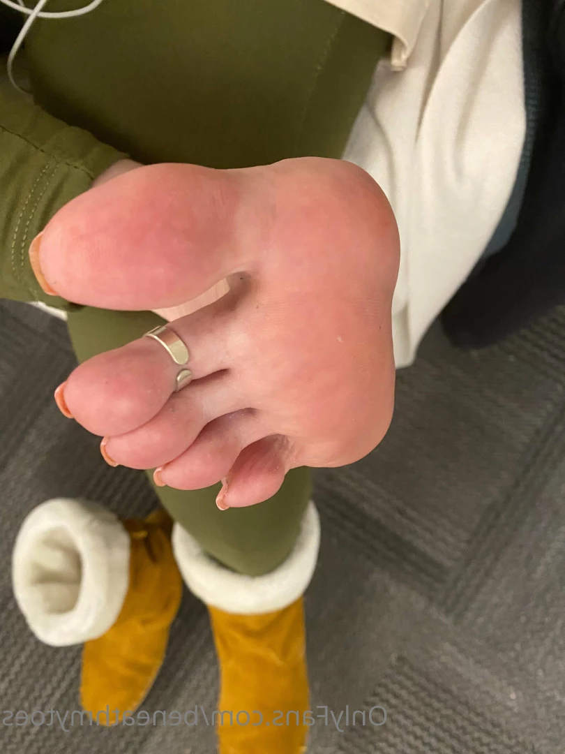 beneathmytoes Onlyfans leaked photo 7470624 on Hotleaks.tv